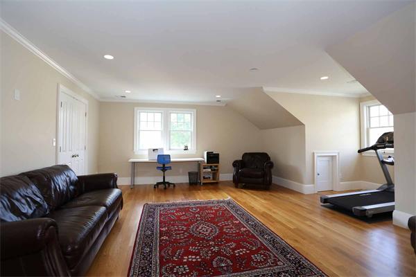 354 Brookline Street Needham, MA 02492 - Photo 10 of 17 Gallery Image 10