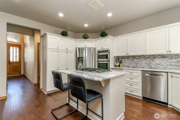 $875,000 | 13418 159th St Court East, Puyallup, WA 98374