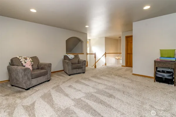 $875,000 | 13418 159th St Court East, Puyallup, WA 98374