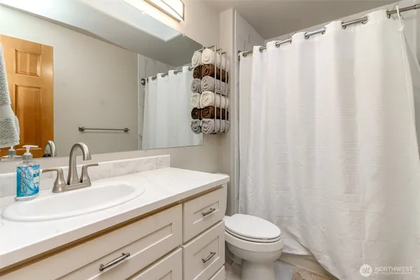 $875,000 | 13418 159th St Court East, Puyallup, WA 98374