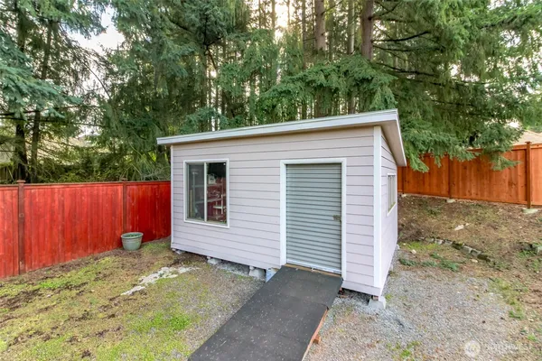 $875,000 | 13418 159th St Court East, Puyallup, WA 98374