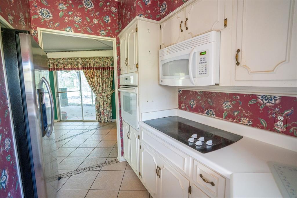 375 County Road Powderly, TX 75473 - Photo 5 of 18