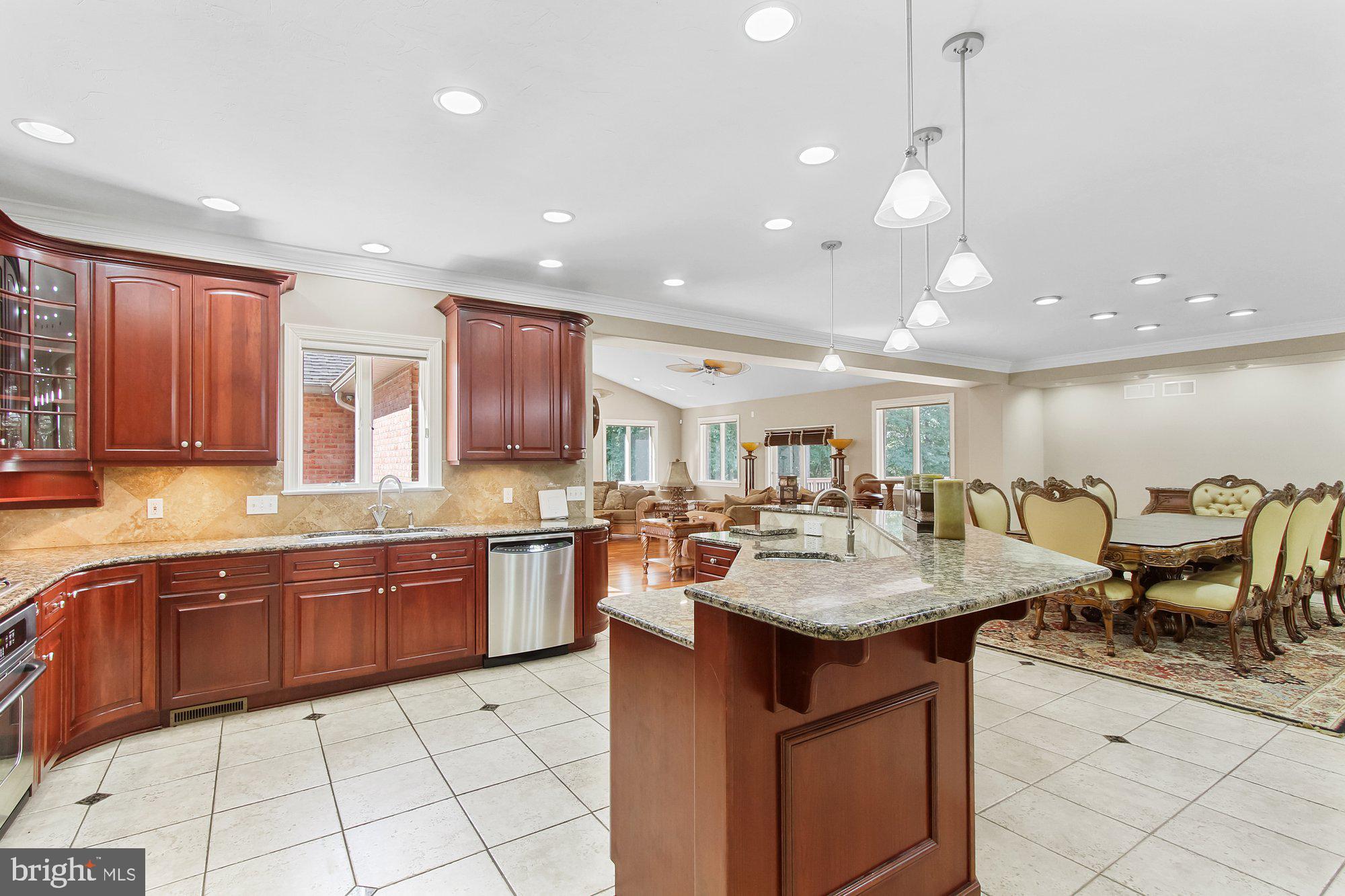 740 Witmer Road York, PA 17402 - Photo 19 of 66 Eat-in Kitchen