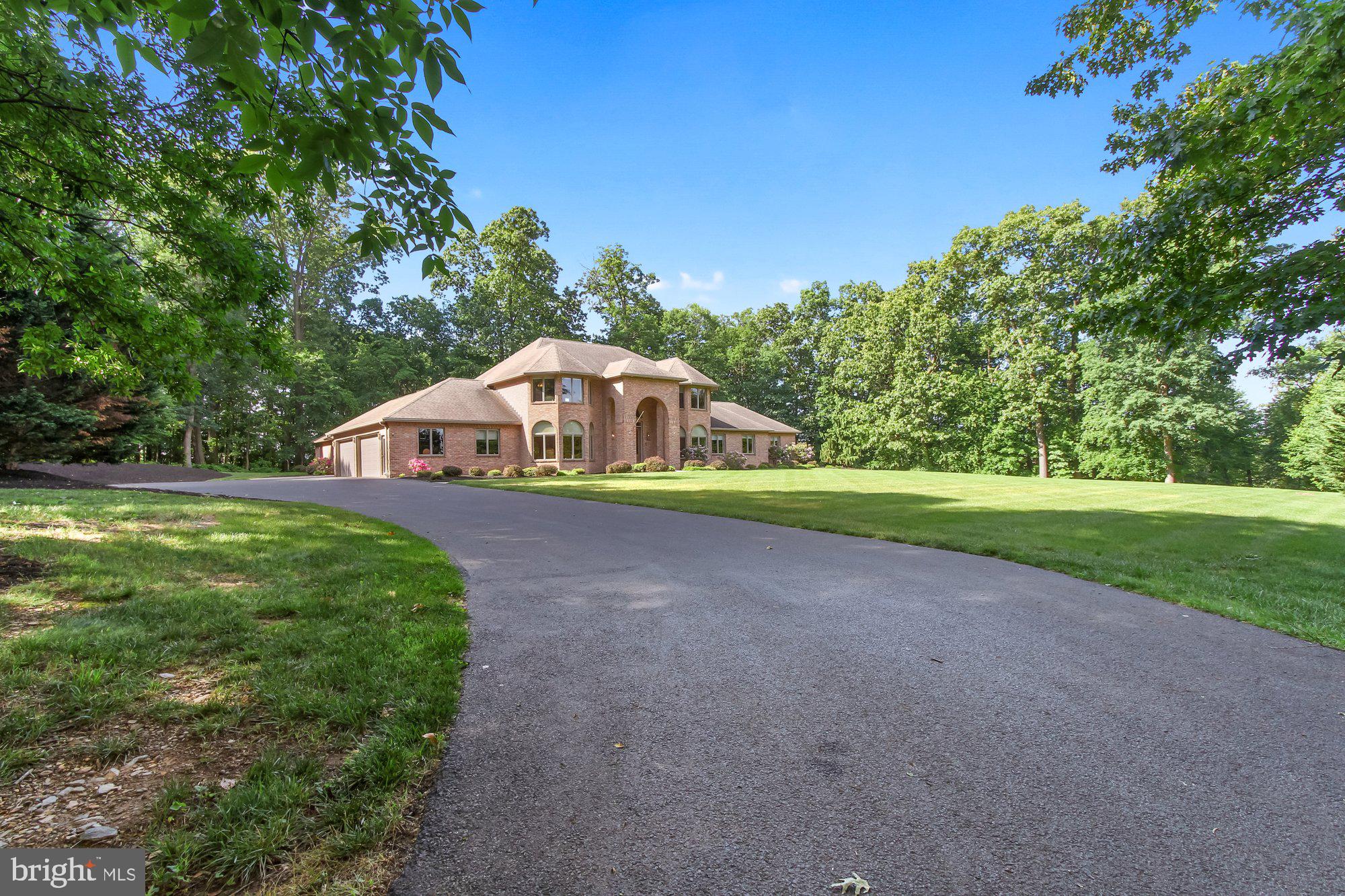 740 Witmer Road York, PA 17402 - Photo 3 of 66 Private Setting