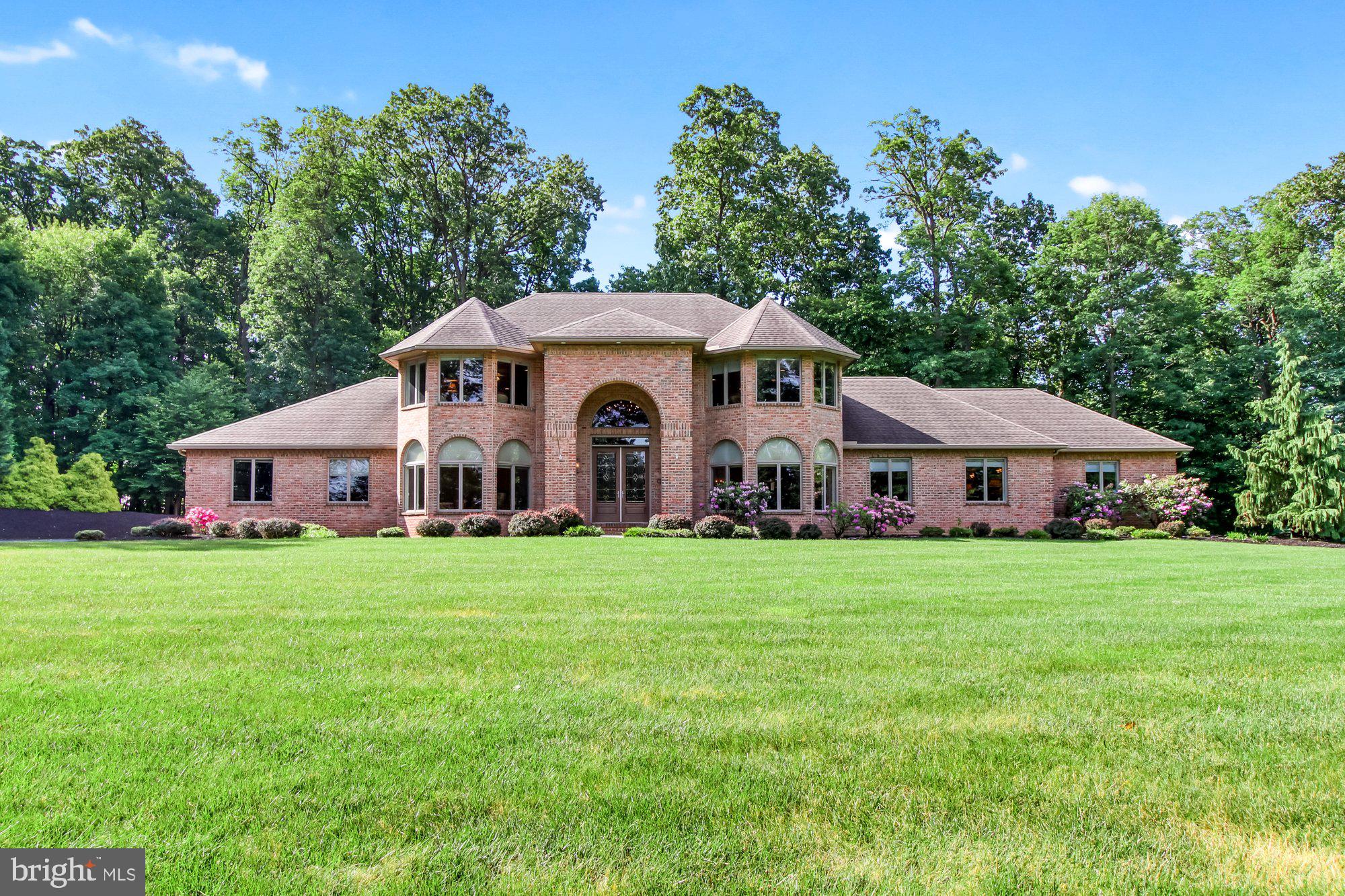 740 Witmer Road York, PA 17402 - Photo 8 of 66 Solid Brick Home Loaded with Luxuries