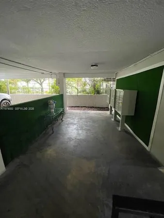 $1,600 | 13455 Northeast 10th Avenue, Unit 405, North Miami, FL 33161