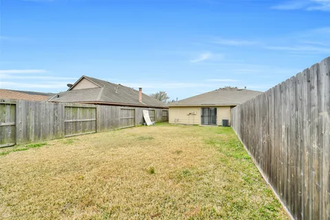 $147,900 | 10036 Woodico Drive, Houston, TX 77038