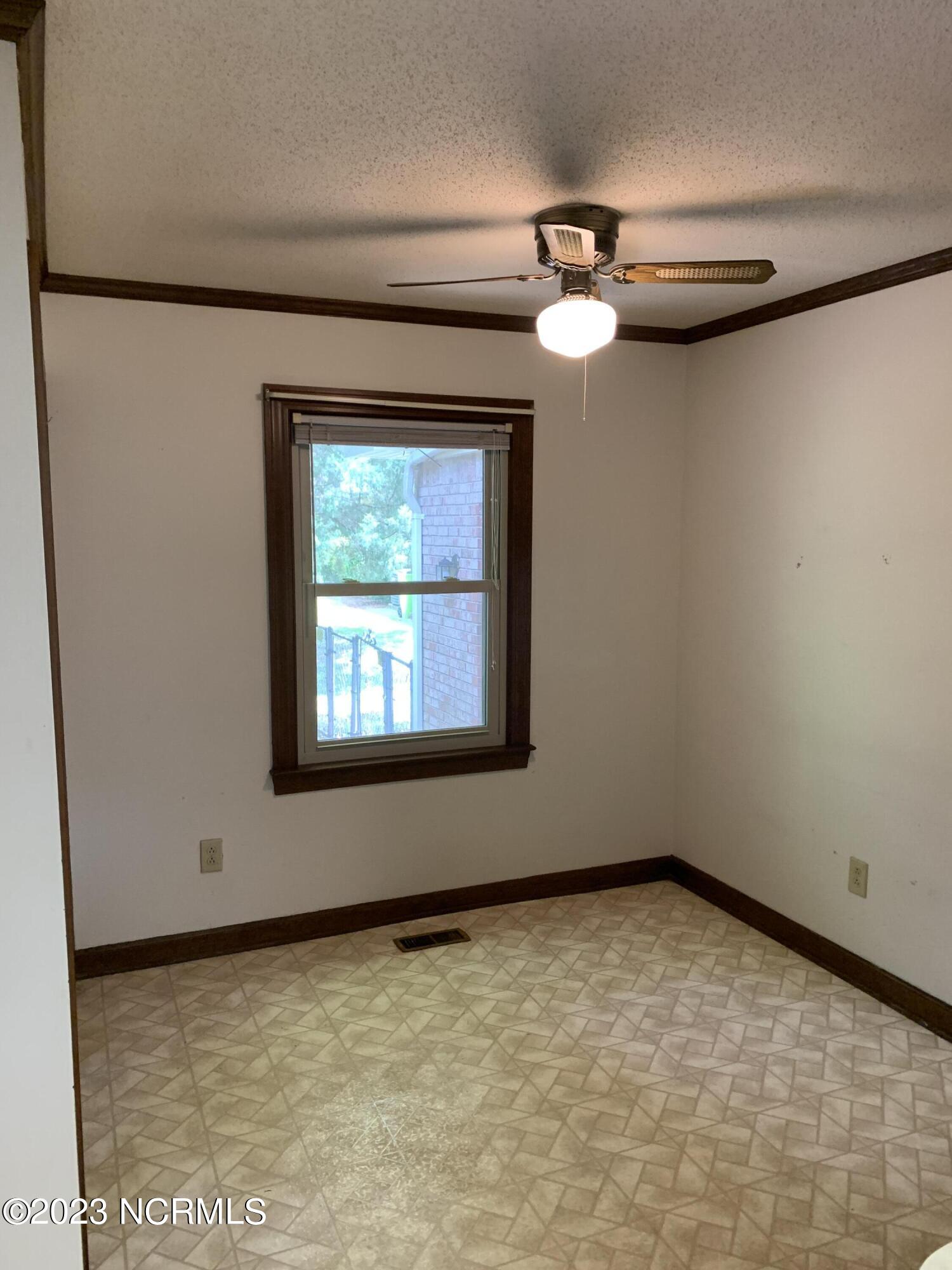 1410 Kimberly Road New Bern, NC 28562 - Photo 24 of 37 IMG_8761