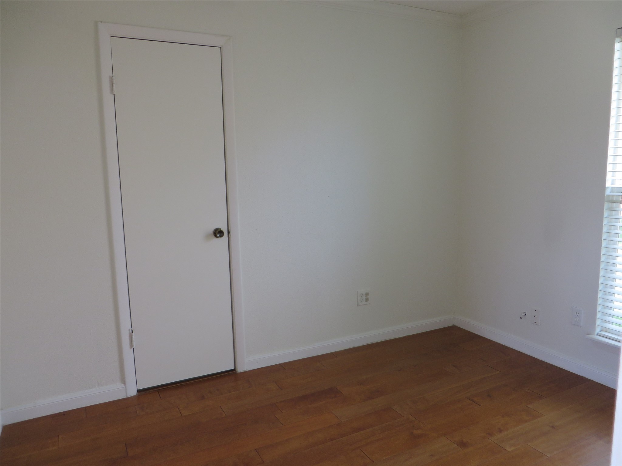 2815 Old Fort Road Sugar Land, TX 77479 - Photo 10 of 12 The room off the second bedroom could be a good home office/study.