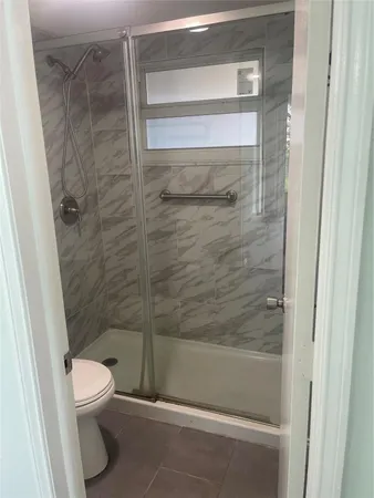 $1,700 | 9441 Live Oak Place, Unit 107, Davie, FL 33324
