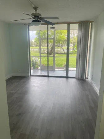 $1,700 | 9441 Live Oak Place, Unit 107, Davie, FL 33324