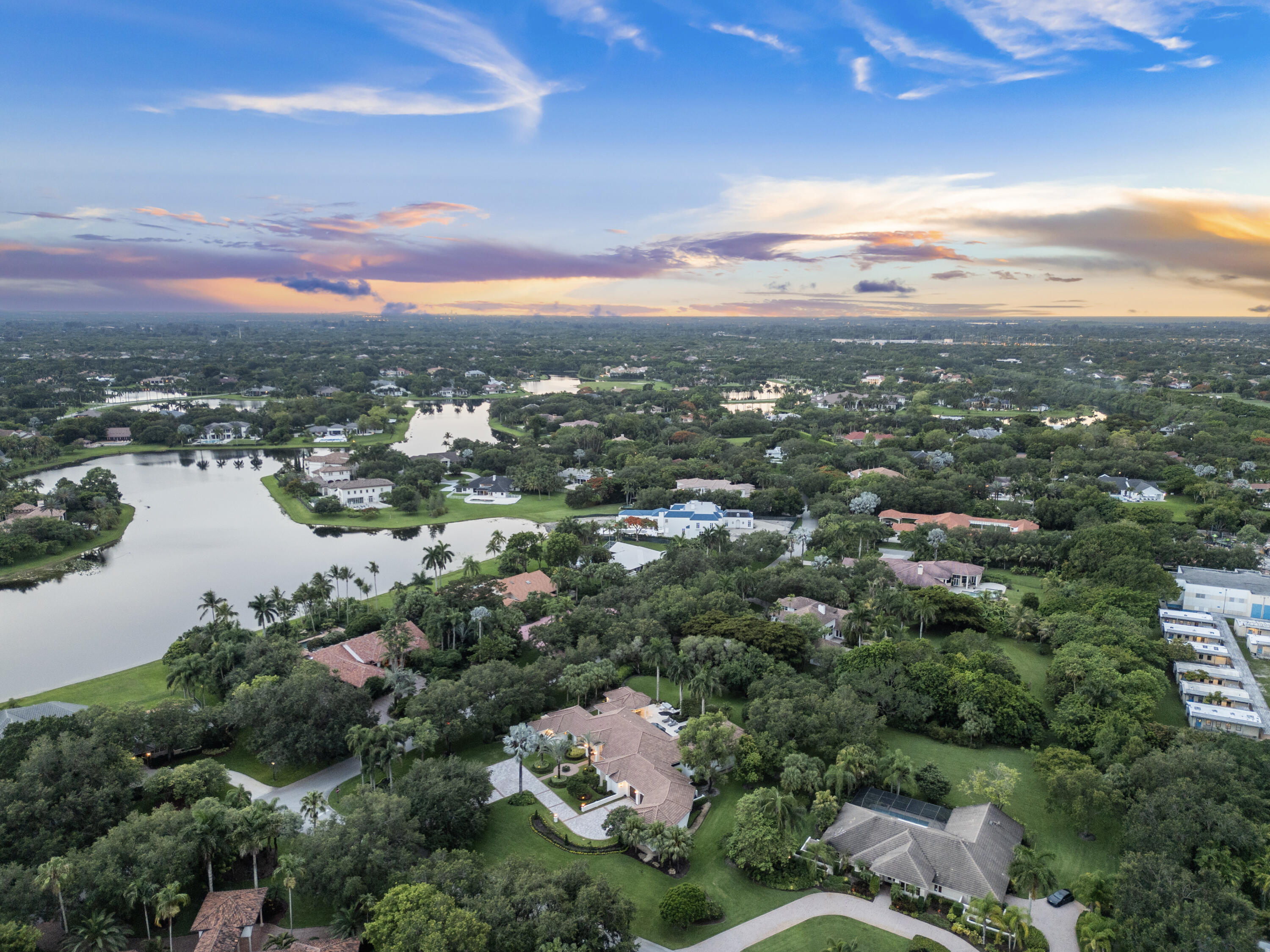 2825 Hackney Road Weston, FL 33331 - Photo 102 of 112 2825_Hackney_Rd_008