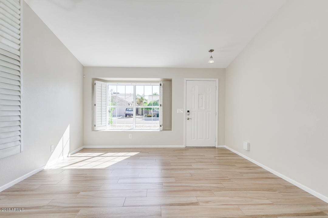 4508 East St John Road Phoenix, AZ 85032 - Photo 11 of 28 photo_11