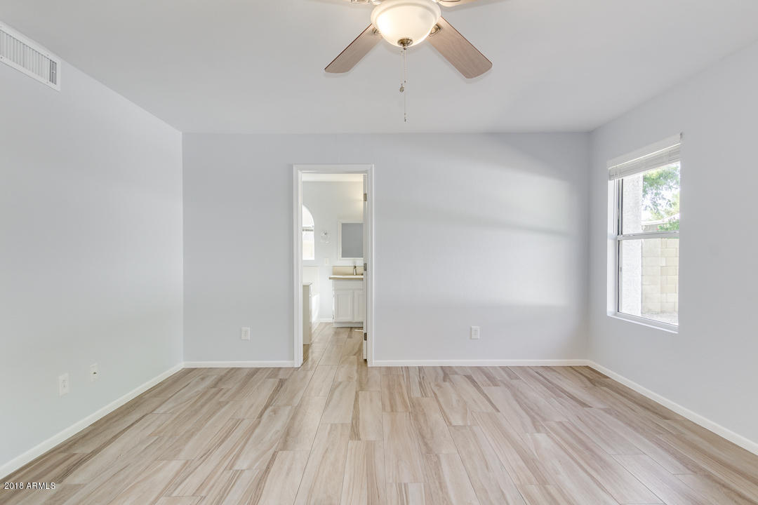 4508 East St John Road Phoenix, AZ 85032 - Photo 13 of 28 photo_13