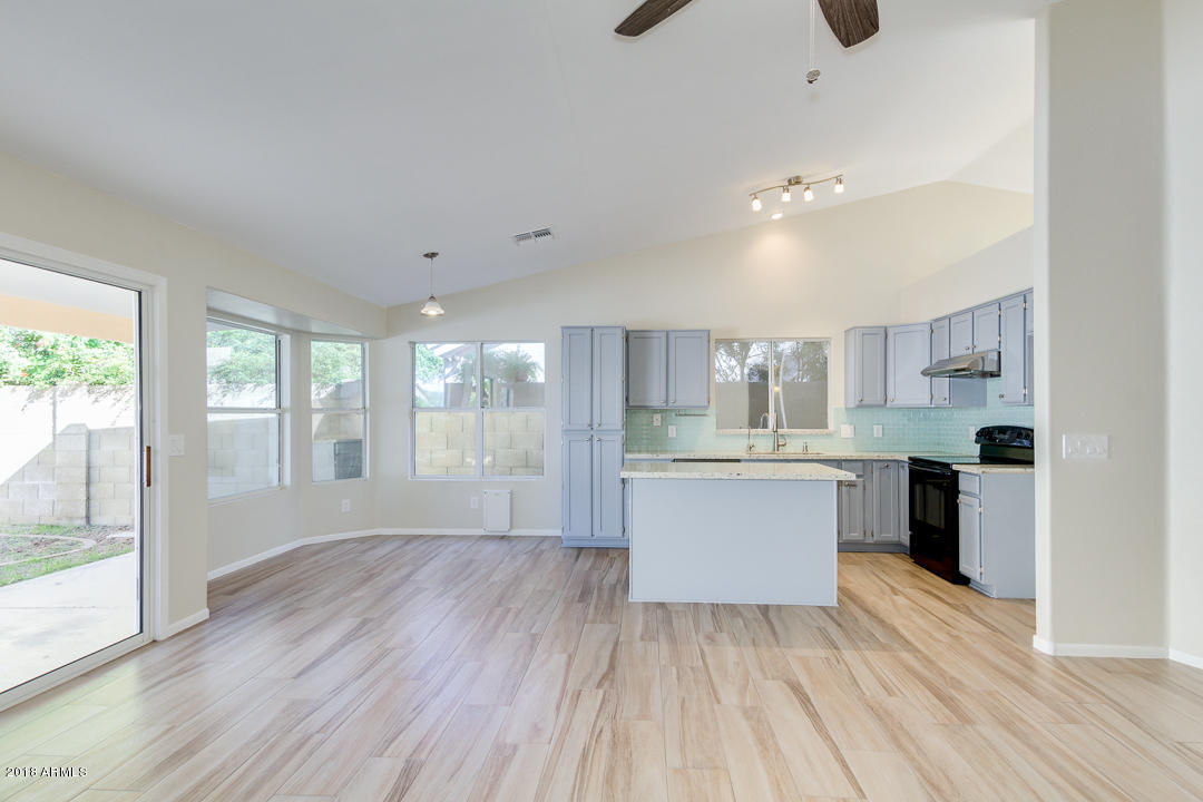4508 East St John Road Phoenix, AZ 85032 - Photo 7 of 28 photo_07