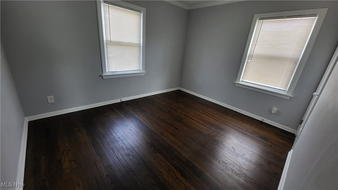 9304 Snow Road Cleveland, OH 44130 - Photo 17 of 25 Gallery Image 17