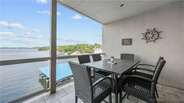 $450,000 | 1210 Lands End Parkway, Unit 314, Osage Beach, MO 65065