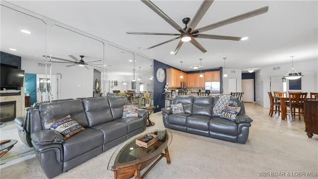 $450,000 | 1210 Lands End Parkway, Unit 314, Osage Beach, MO 65065