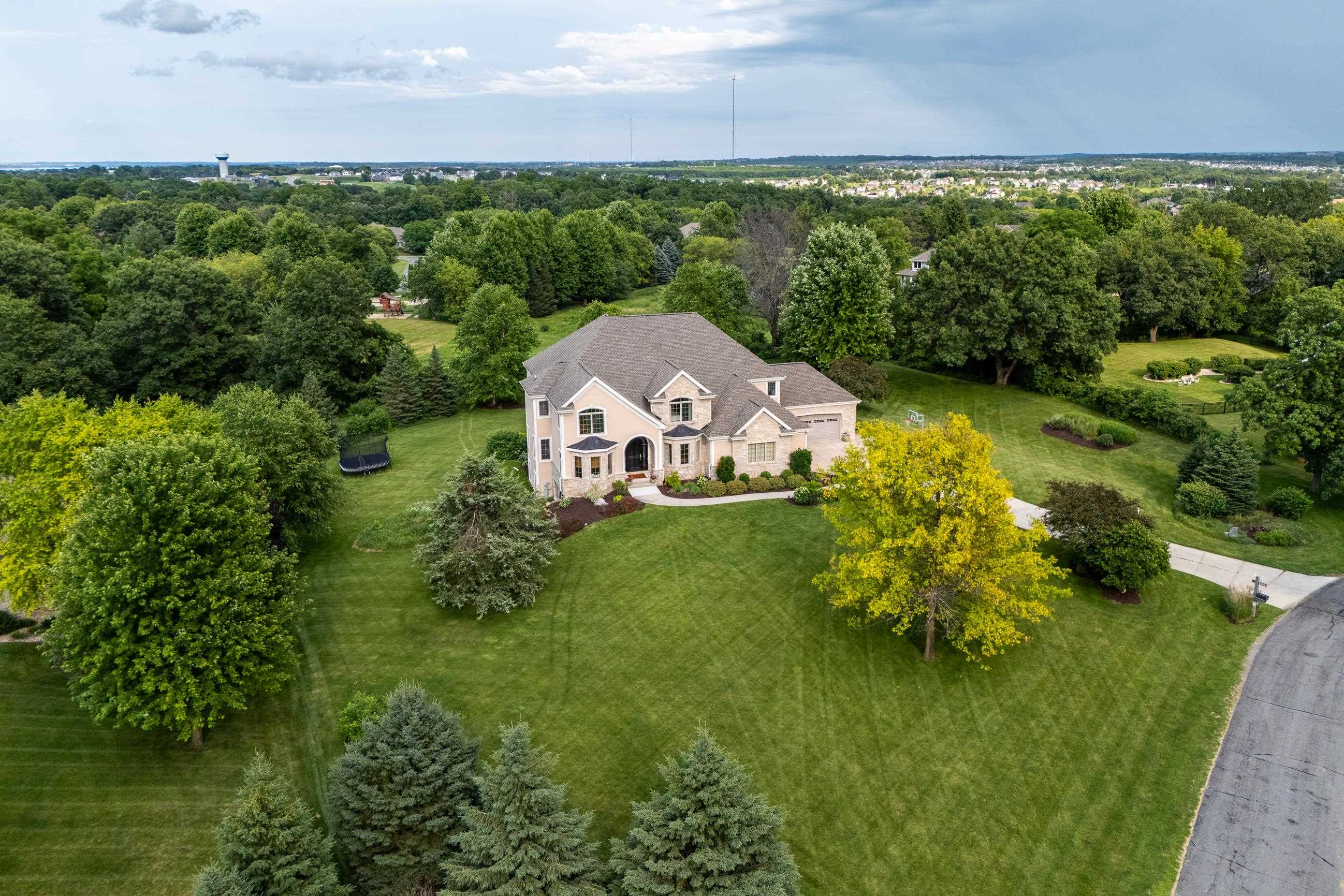 3952 Caribou Road Verona, WI 53593 - Photo 4 of 85