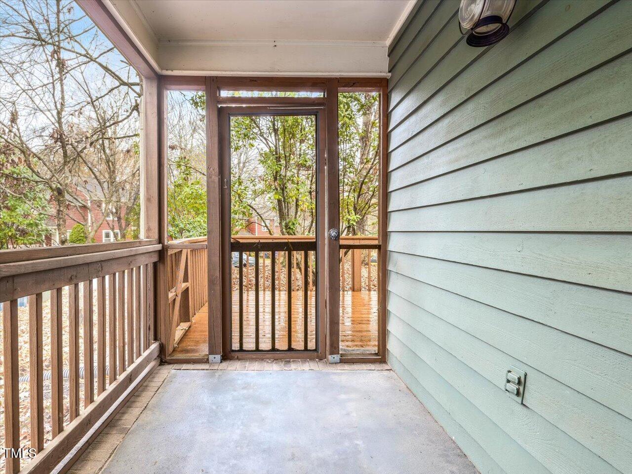 122 Long Shadow Place Durham, NC 27713 - Photo 23 of 41 14-Screened Porch
