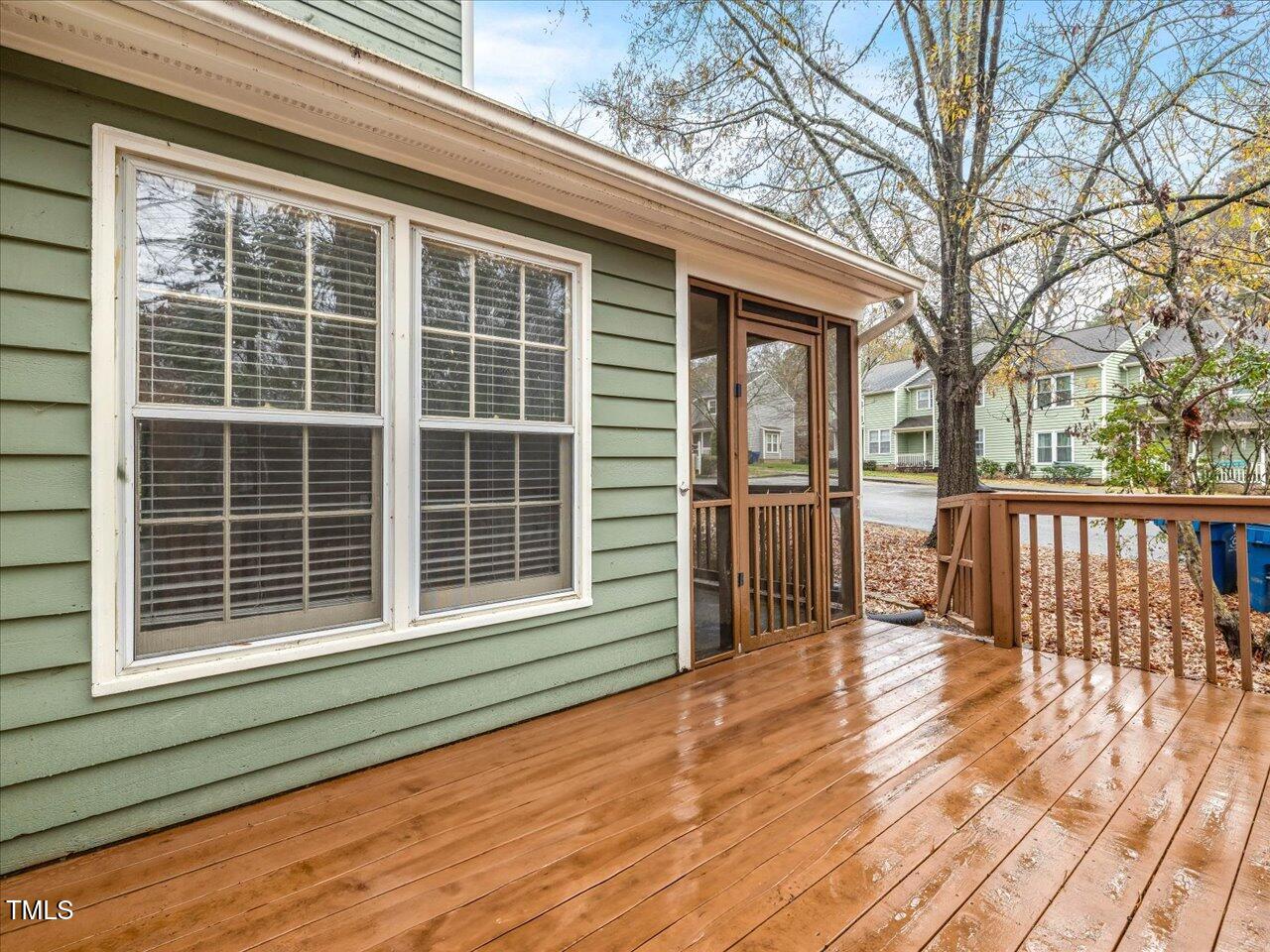 122 Long Shadow Place Durham, NC 27713 - Photo 27 of 41 17-Deck