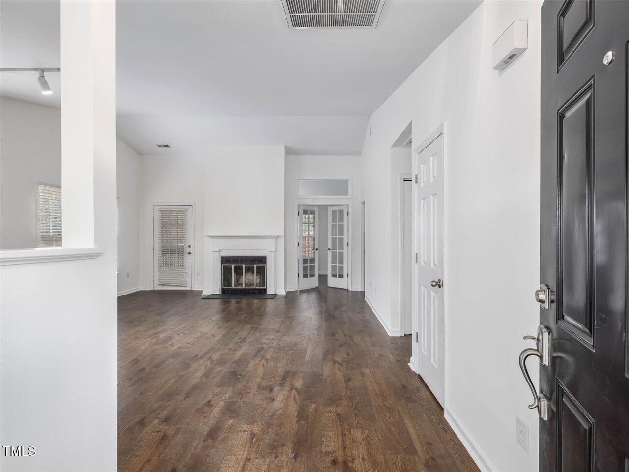 122 Long Shadow Place Durham, NC 27713 - Photo 3 of 41 08-Foyer