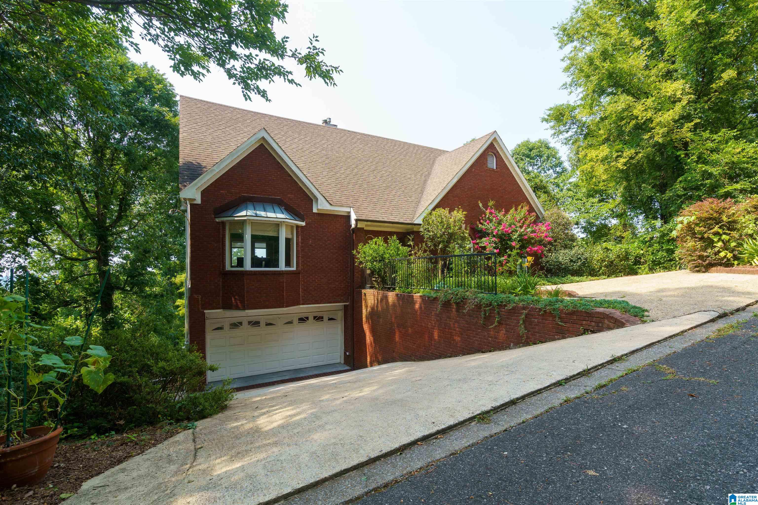 4916 Altamont Road South Birmingham, AL 35222 - Photo 5 of 46