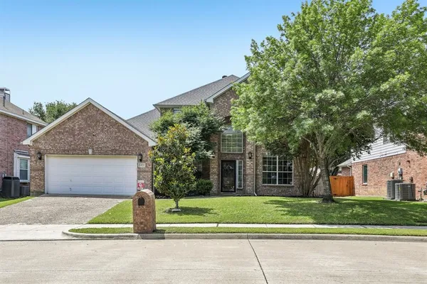 $600,000 | 1421 Stone Bend Lane, Flower Mound, TX 75028