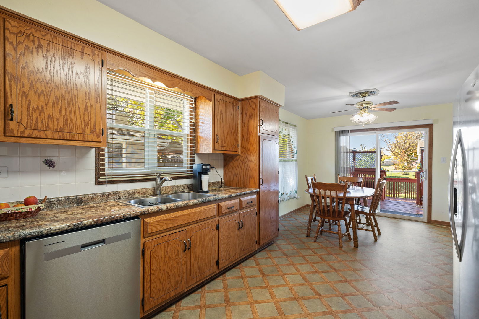 2617 Ruth Fitzgerald Drive Plainfield, IL 60586 - Photo 12 of 27