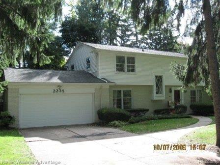 2235 Maple Birmingham, MI 48009 - Photo 1 of 4 10-7 026