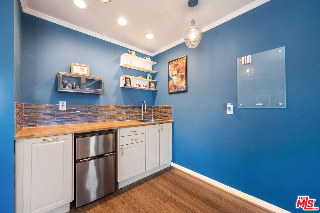 318 East Fairview Boulevard Inglewood, CA 90302 - Photo 28 of 45