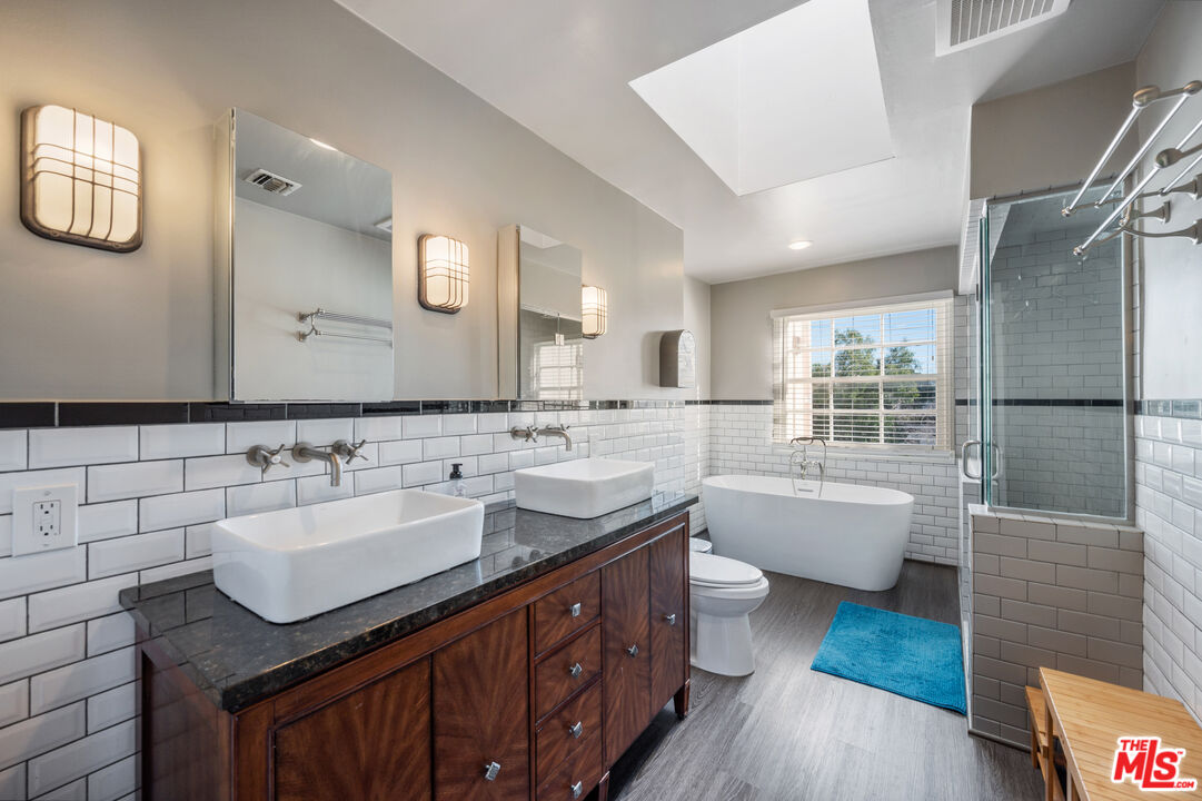 318 East Fairview Boulevard Inglewood, CA 90302 - Photo 36 of 45