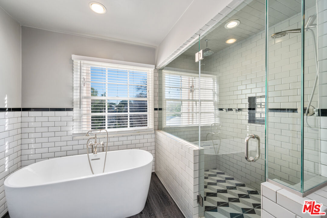 318 East Fairview Boulevard Inglewood, CA 90302 - Photo 37 of 45