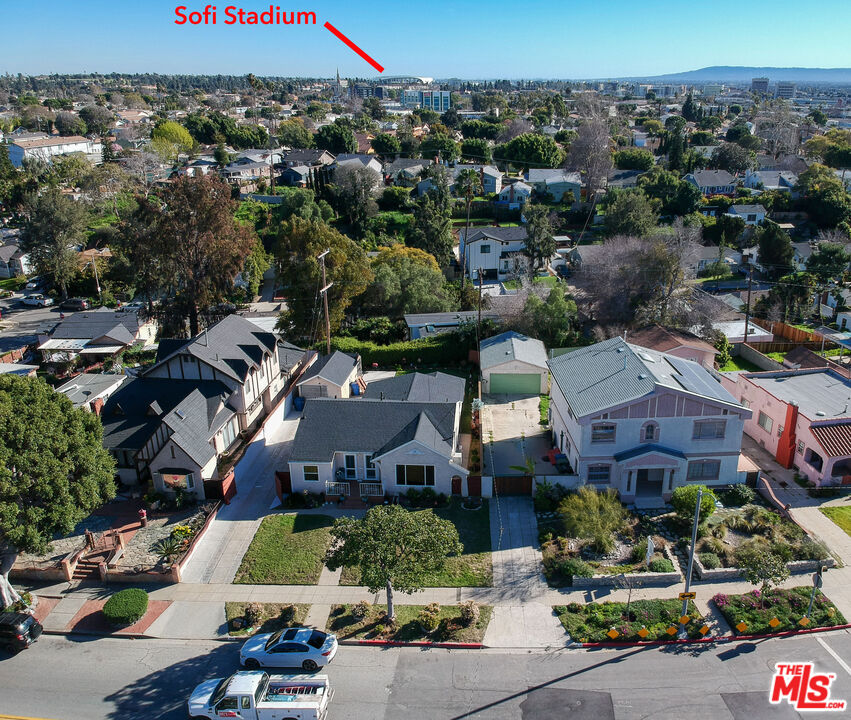 318 East Fairview Boulevard Inglewood, CA 90302 - Photo 43 of 45