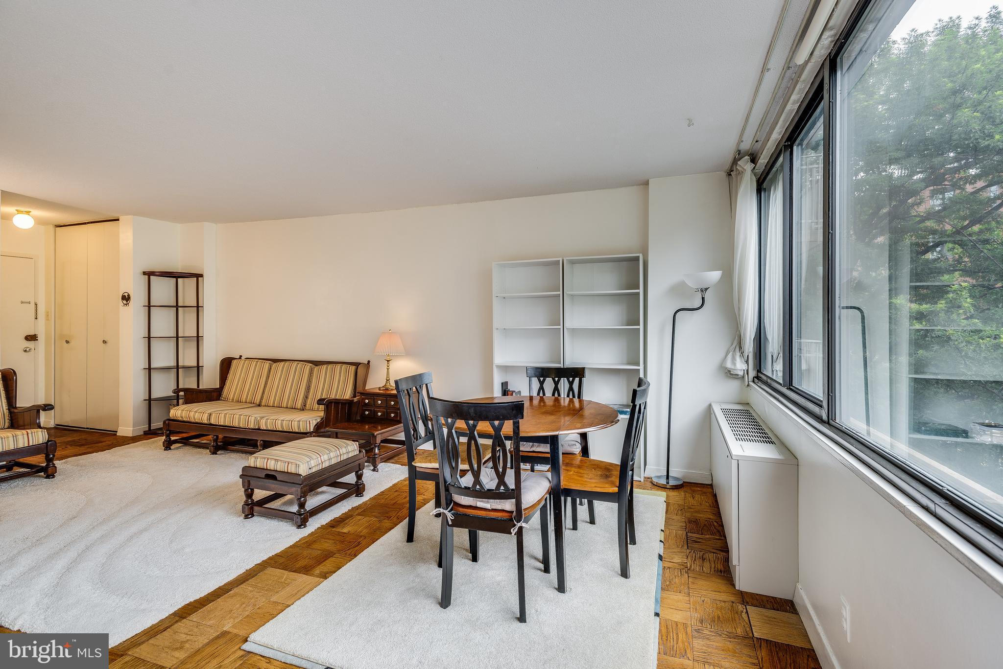 2201 L Street Northwest, Unit 412 Washington, DC 20037 - Photo 5 of 20