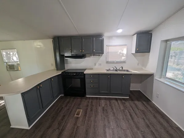$1,295 | 1726 Eagle Bay Lane, Navarre, FL 32566
