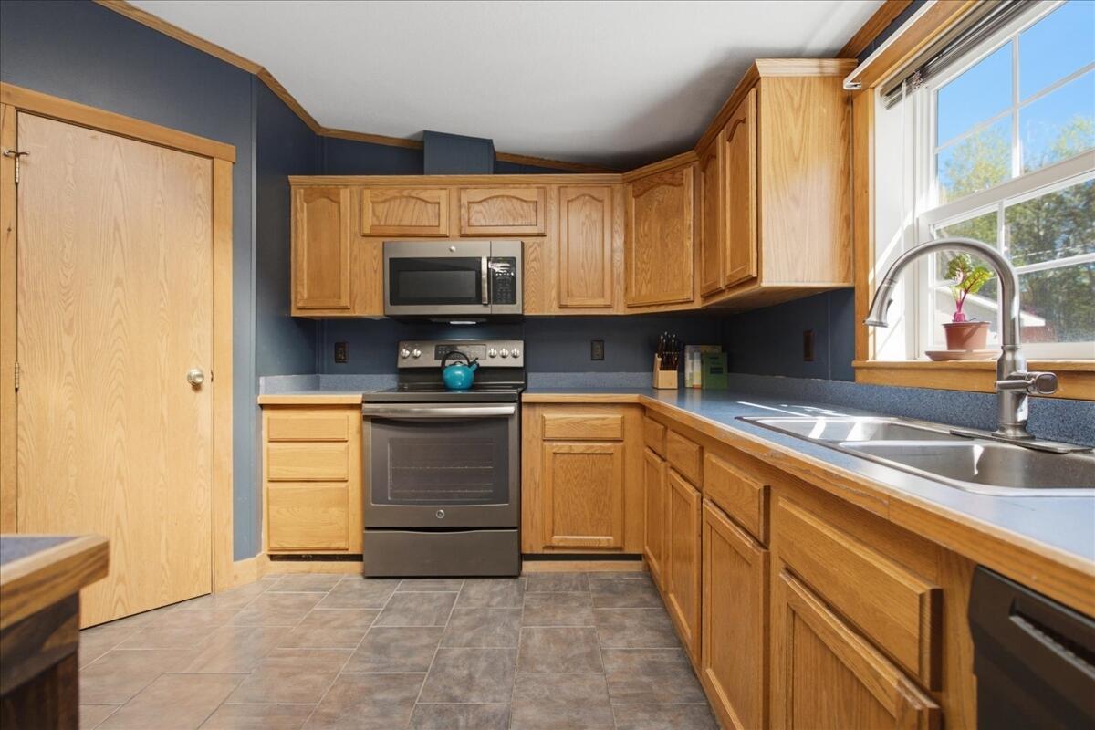 365 Ward Hill Road Madison, ME 04950 - Photo 26 of 66 28-DSC05436