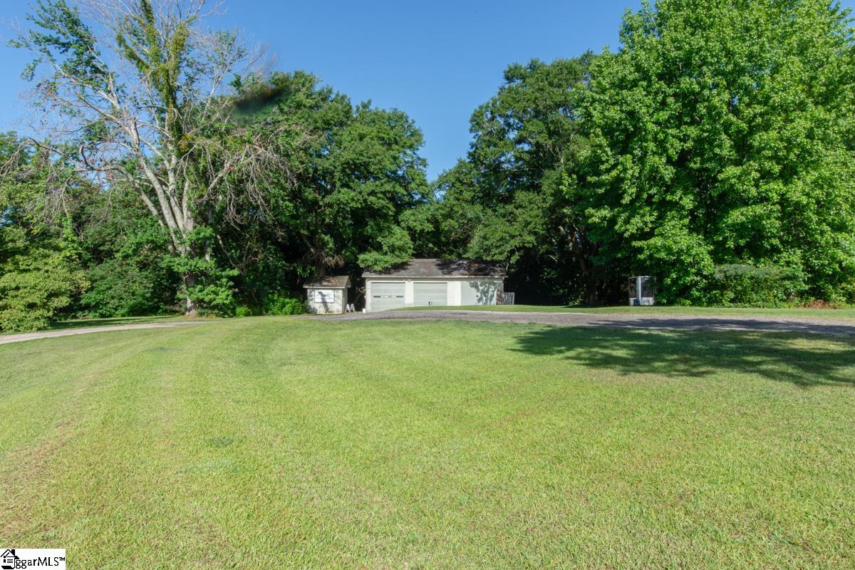 663 Arlington Road Greer, SC 29651 - Photo 5 of 22