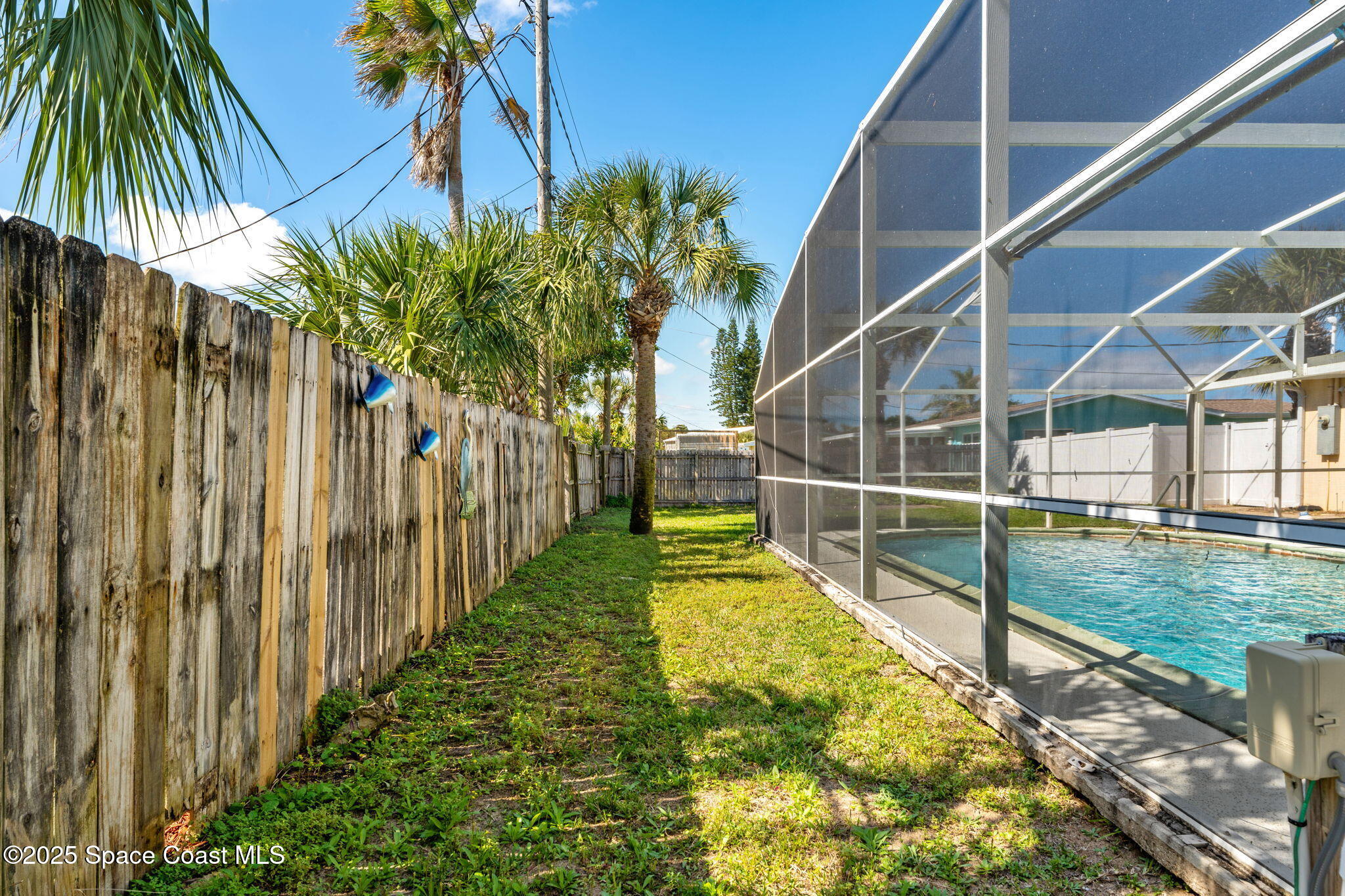 141 Diane Circle Indialantic, FL 32903 - Photo 25 of 36 a view of small yard