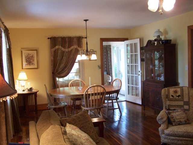 1610 Hudson Road Greer, SC 29650 - Photo 5 of 18 Gallery Image 5