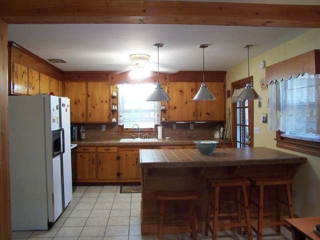 1610 Hudson Road Greer, SC 29650 - Photo 6 of 18 Gallery Image 6