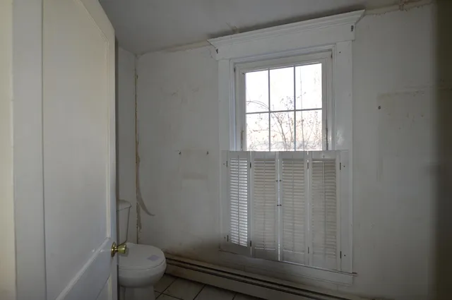 $229,900 | 723 Main Street, Monmouth, ME 04259