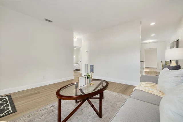 $450,000 | 8062 28th Avenue North, St. Petersburg, FL 33710