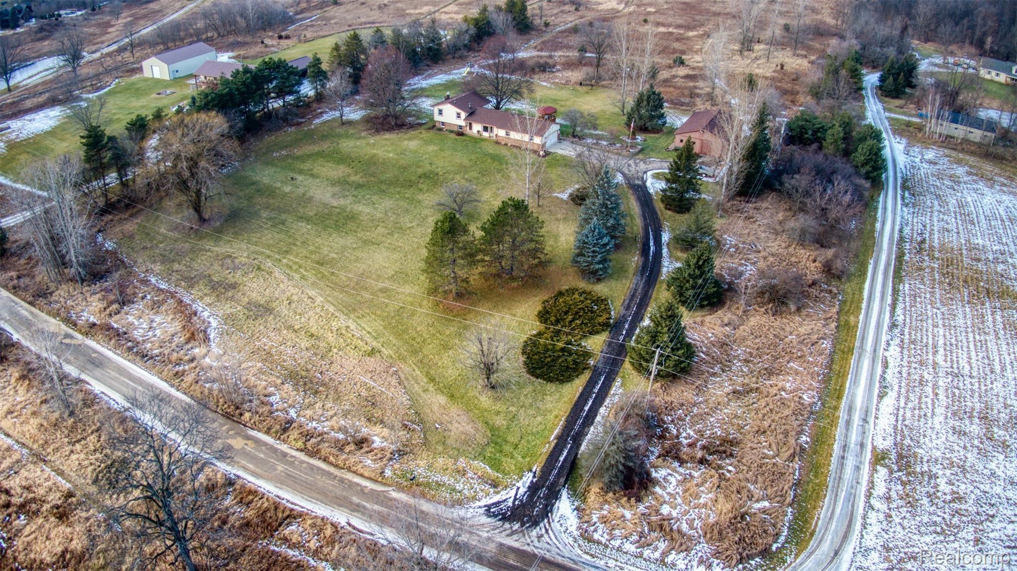 1550 Woodhaven Road Howell, MI 48855 - Photo 36 of 38 a (22)_5.jpg