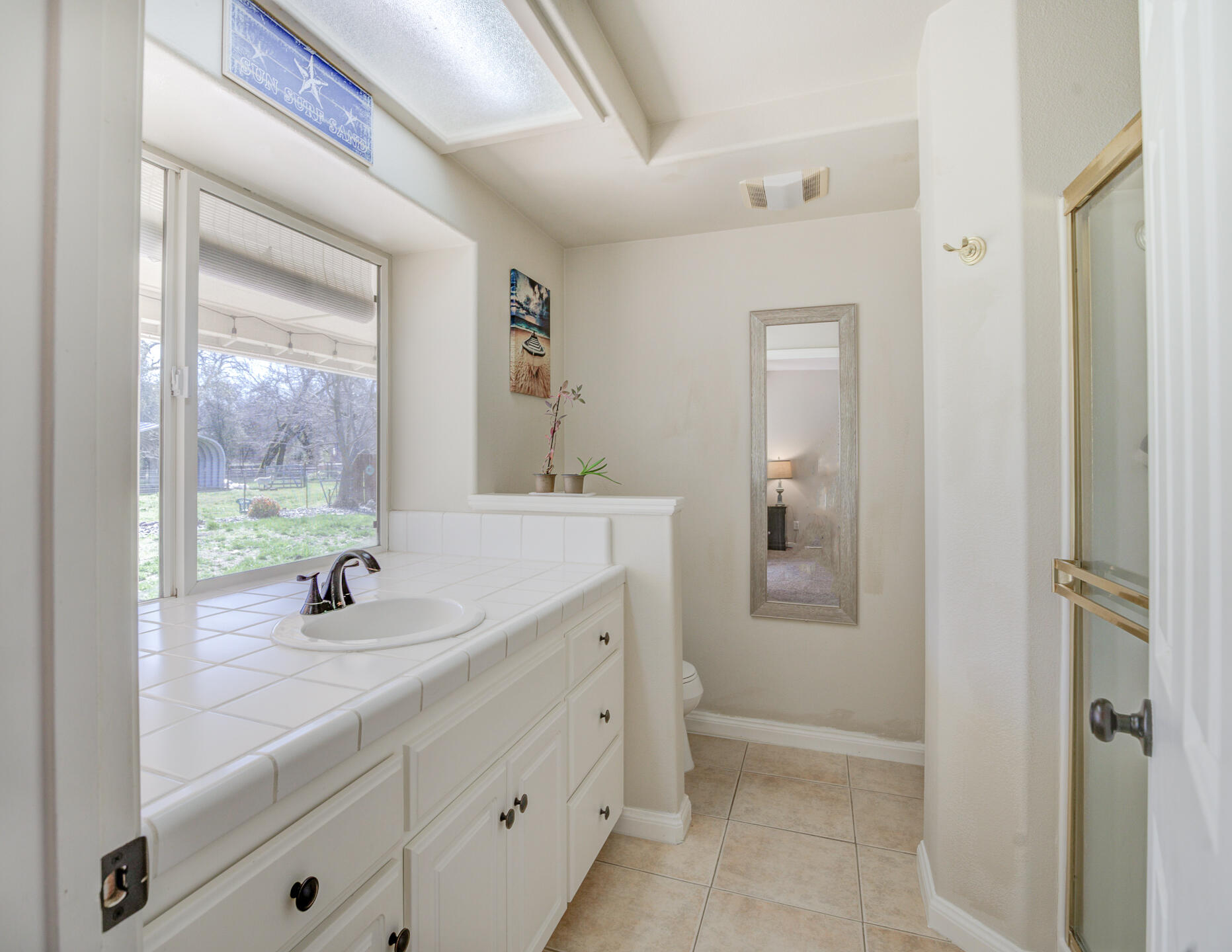 10063 Salmon Creek Road Redding, CA 96003 - Photo 17 of 28 10063SalmonCreek-20