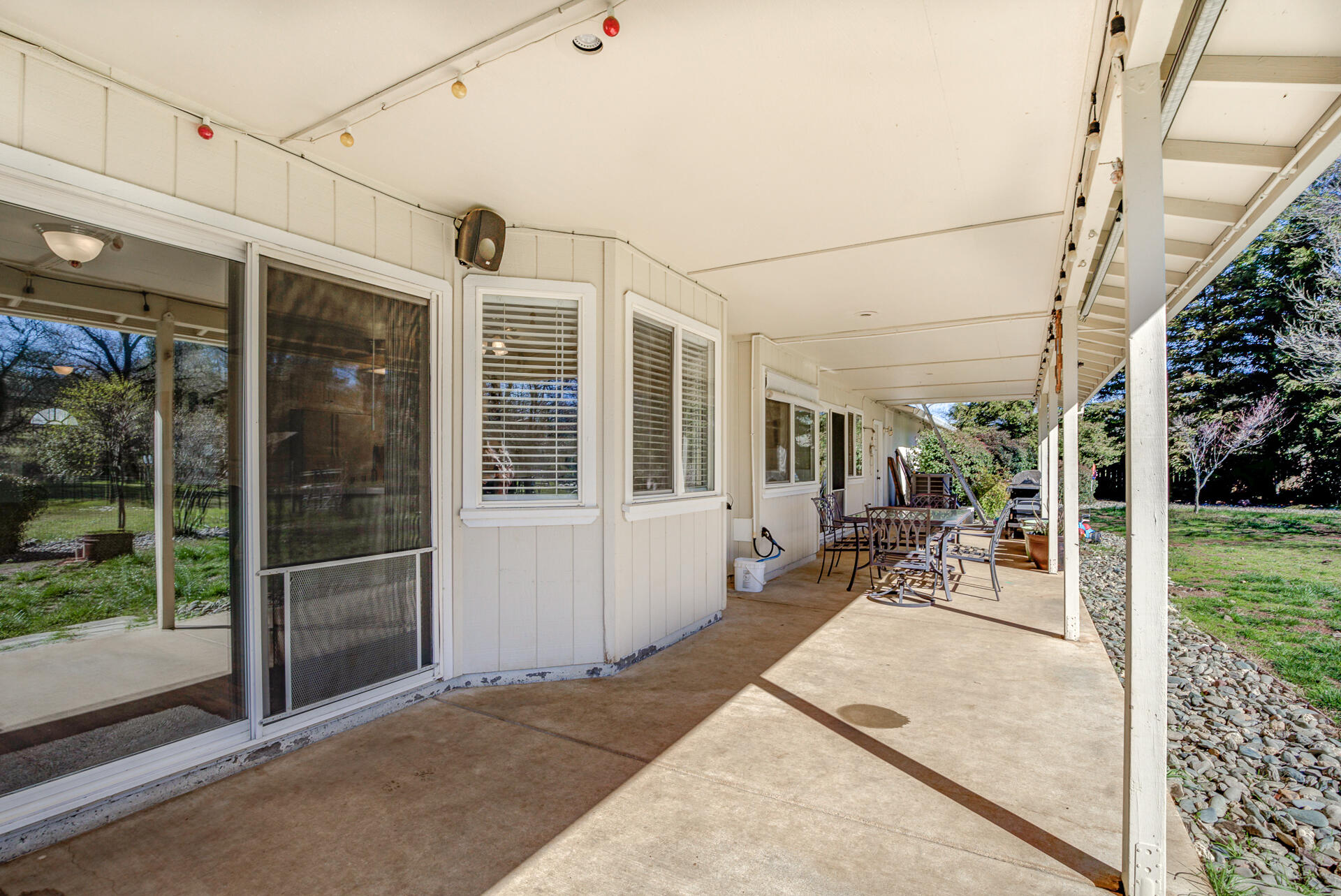 10063 Salmon Creek Road Redding, CA 96003 - Photo 20 of 28 10063SalmonCreek-28