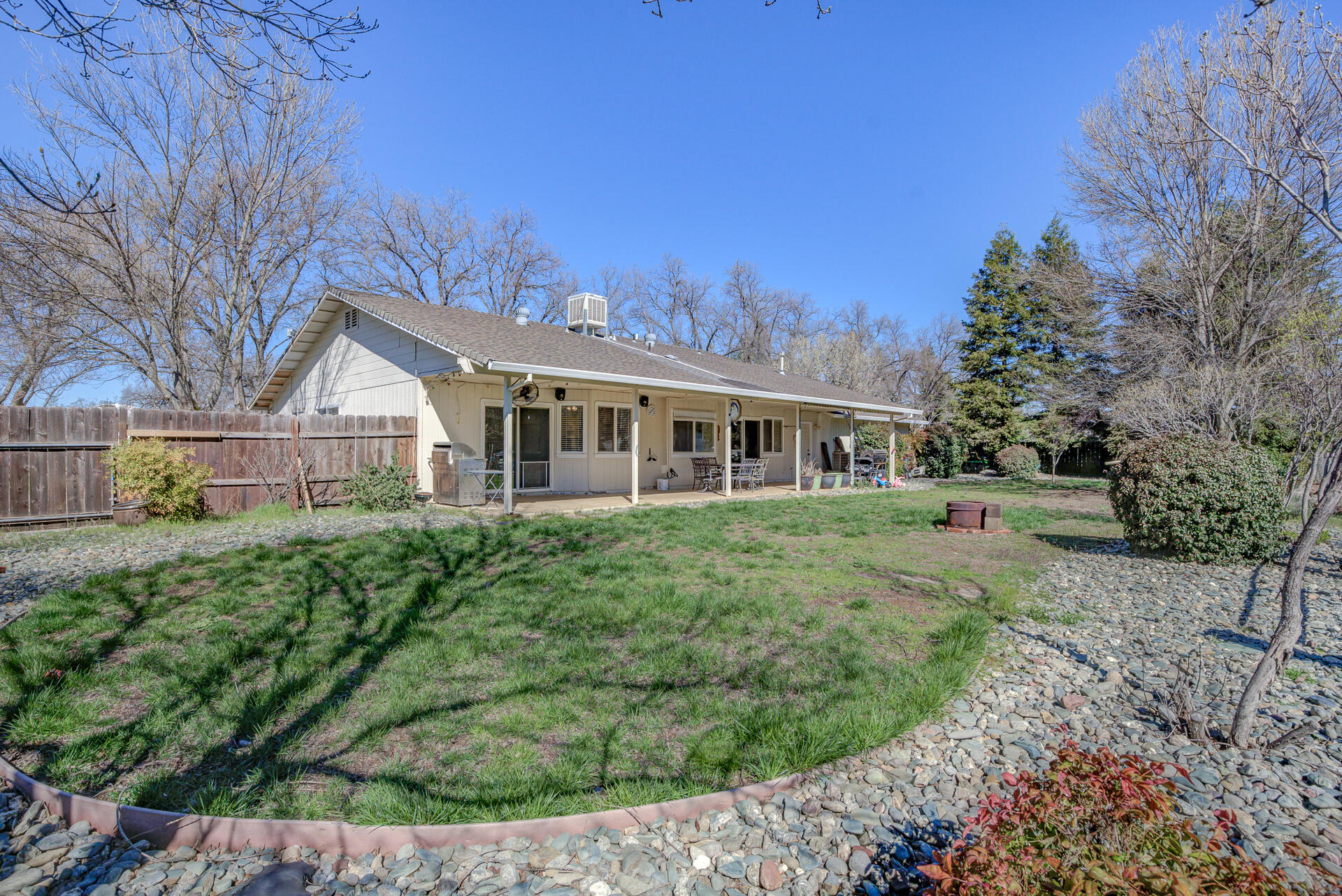10063 Salmon Creek Road Redding, CA 96003 - Photo 22 of 28 10063SalmonCreek-30