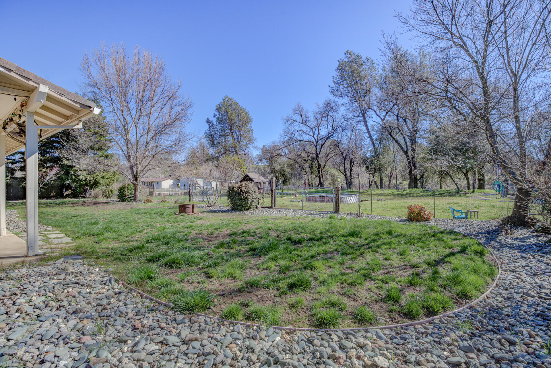 10063 Salmon Creek Road Redding, CA 96003 - Photo 26 of 28 10063SalmonCreek-29