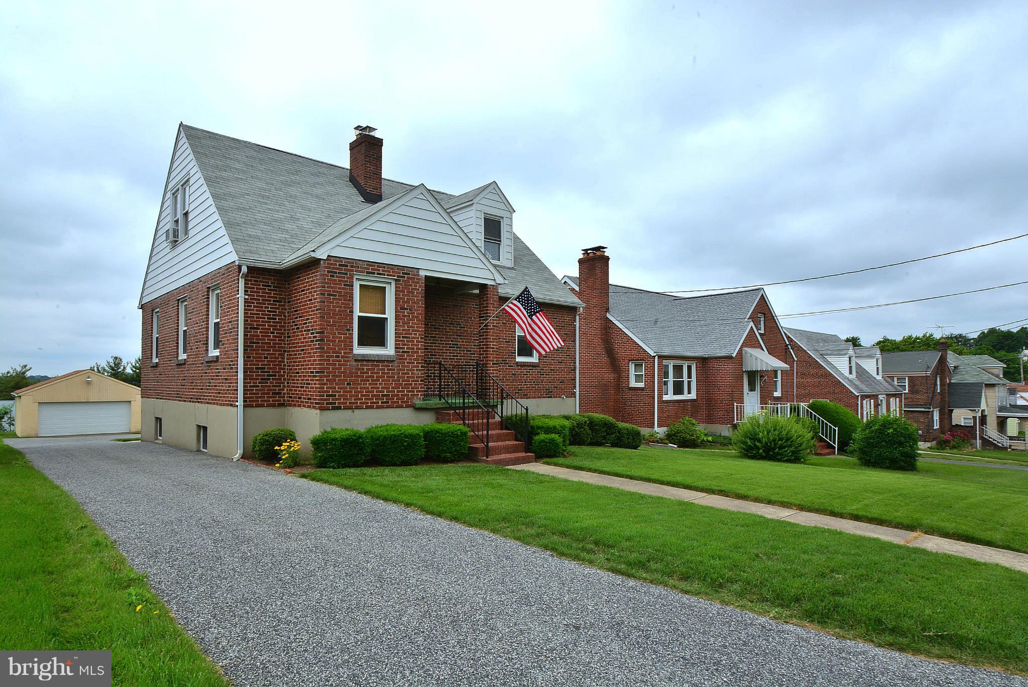 4307 Ridge Road Baltimore, MD 21236 - Photo 2 of 30 Exterior (Front)