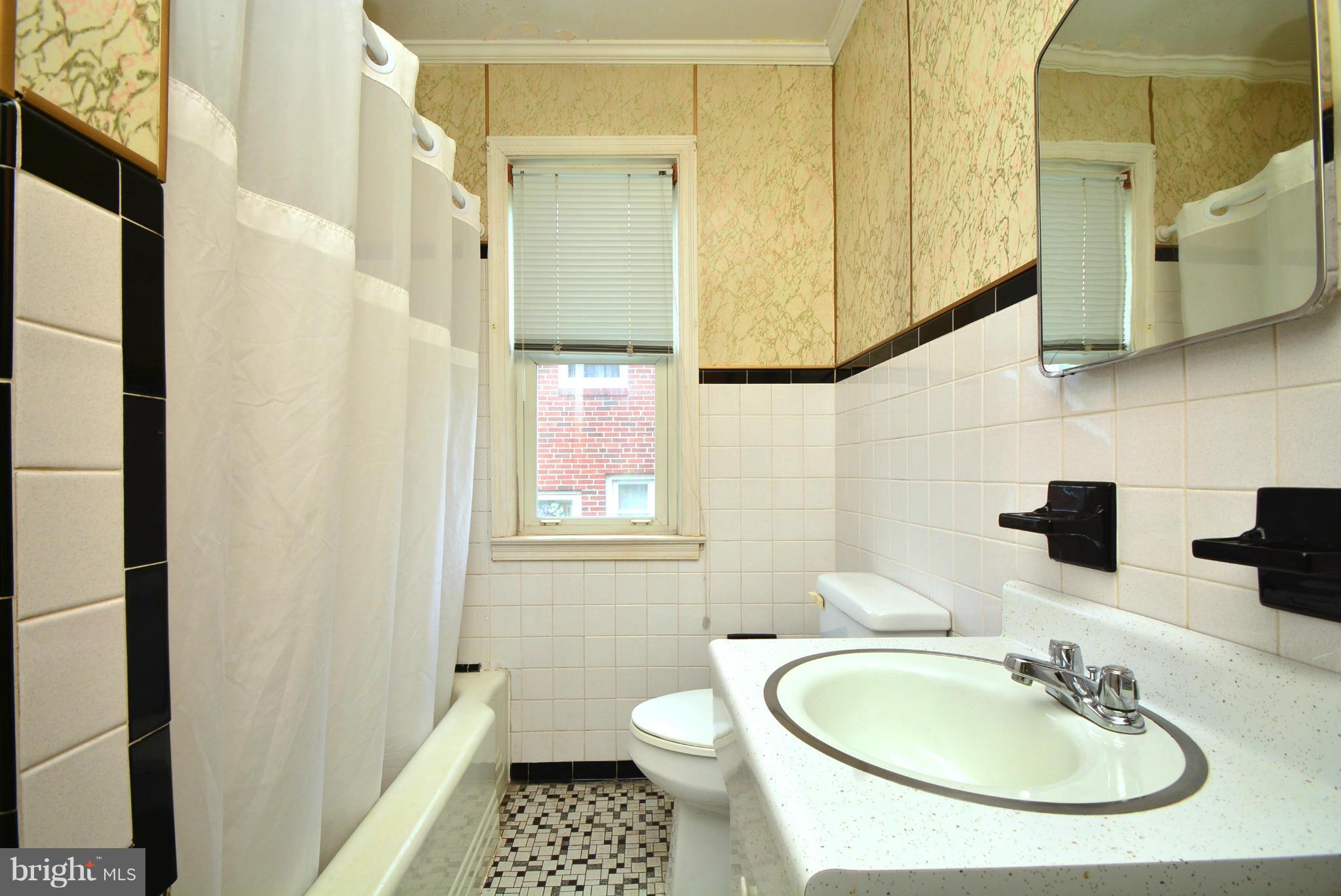 4307 Ridge Road Baltimore, MD 21236 - Photo 24 of 30 Bath